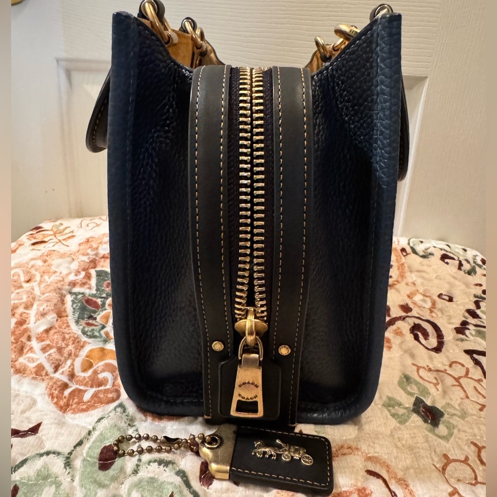 Coach Rogue Bag 25 - Picture 2 of 13